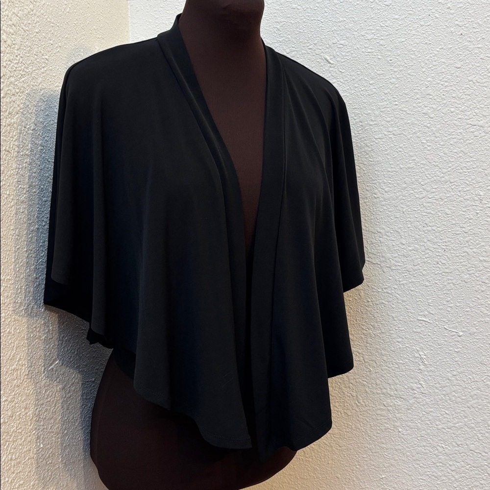 Vintage 1990’s Glamour black cape cropped cardigan. Size M.